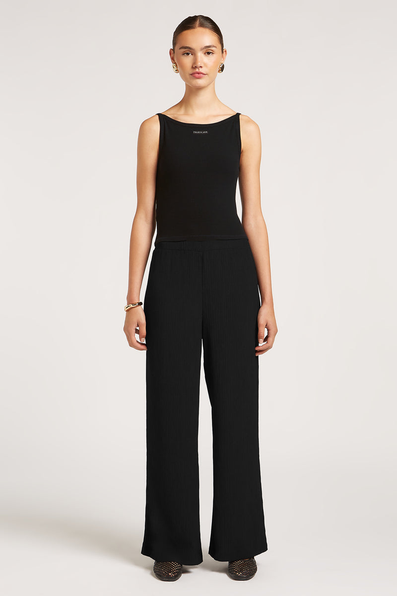 // model: Model is 5ft 11 and wears a size S