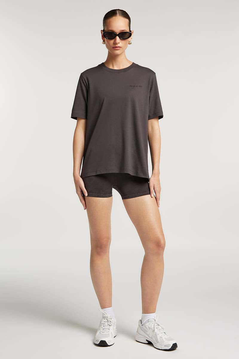 // model: Model is 5ft 6 and wears a size S