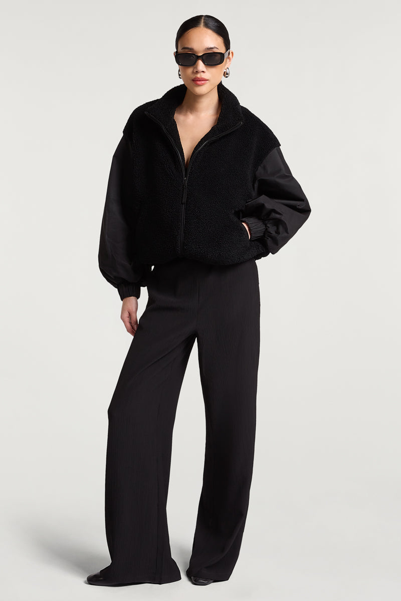 SIERRA Fleece Woven Jacket Black