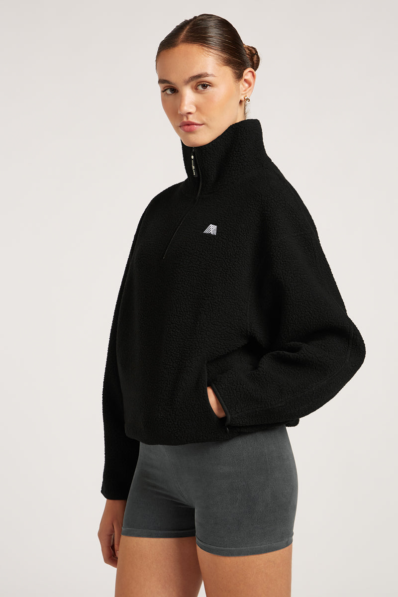 ALIX Half-Zip Black | 4TH ARQ