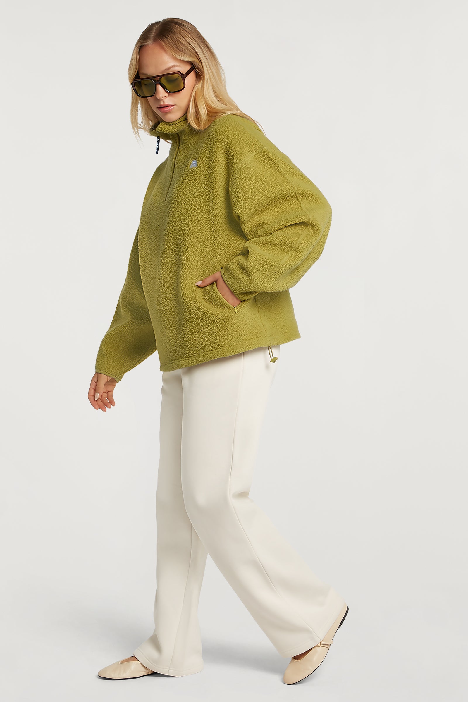 ALIX Half-Zip Soft Olive