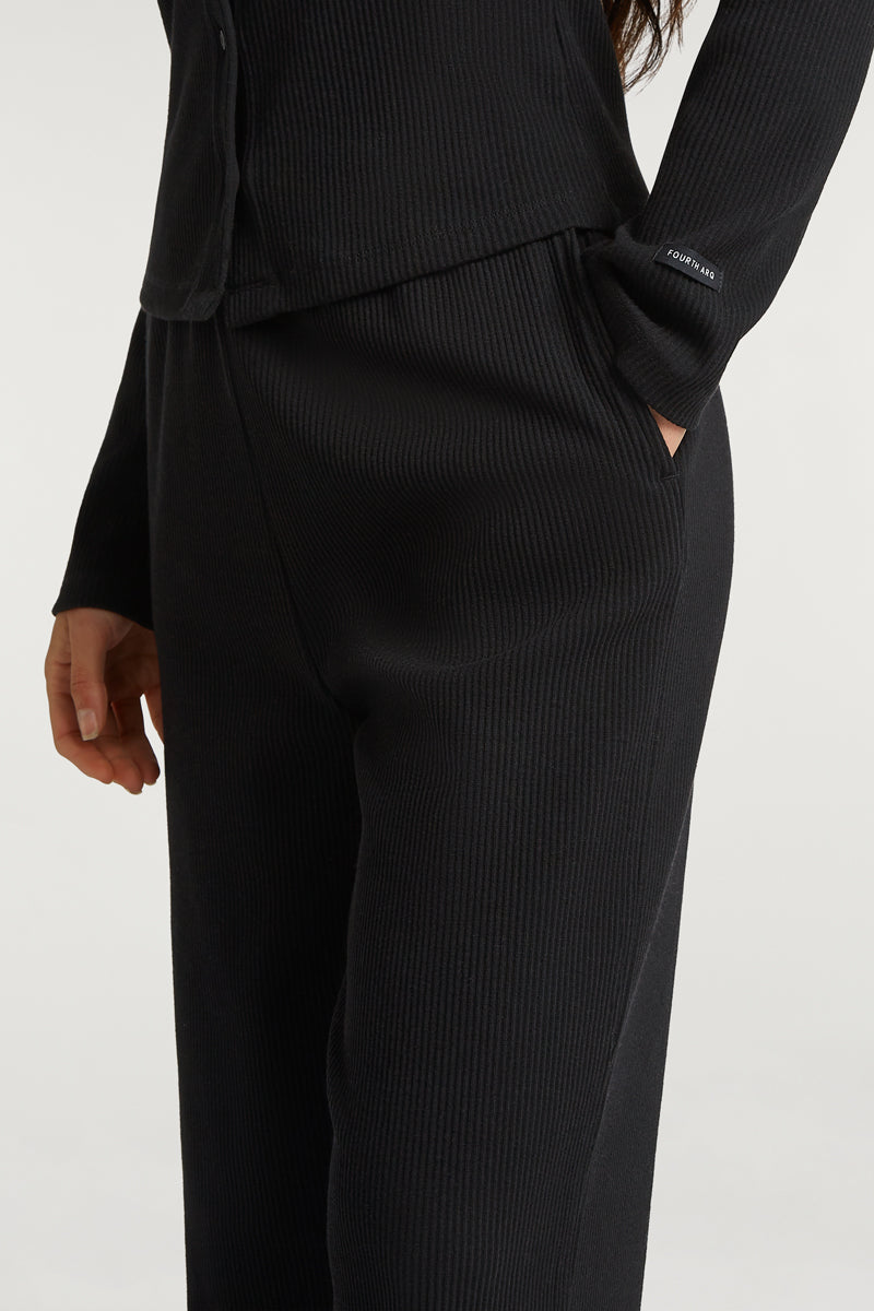 ALMA Ribbed Joggers Black