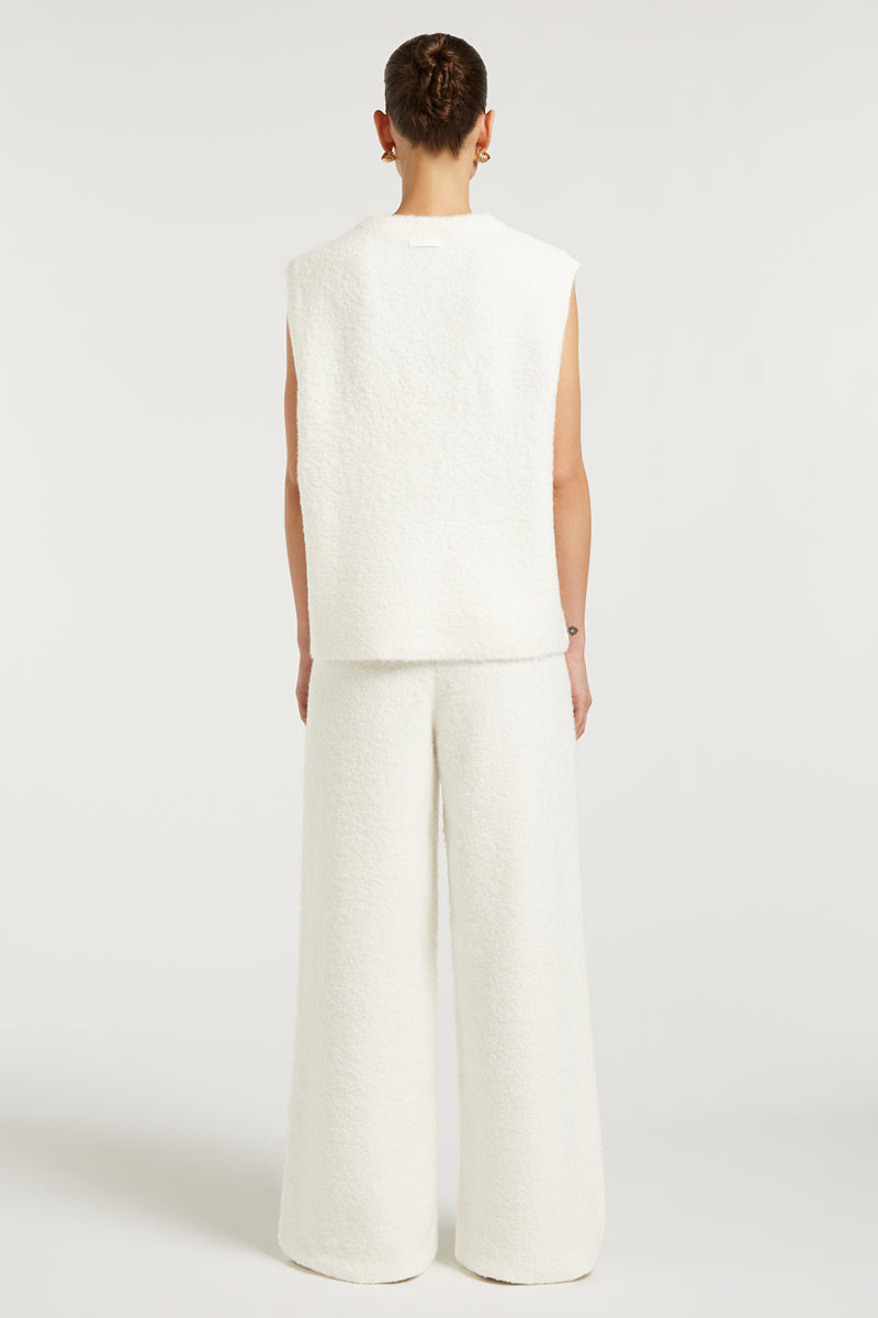 COCO Boucle Knit Vest Cream