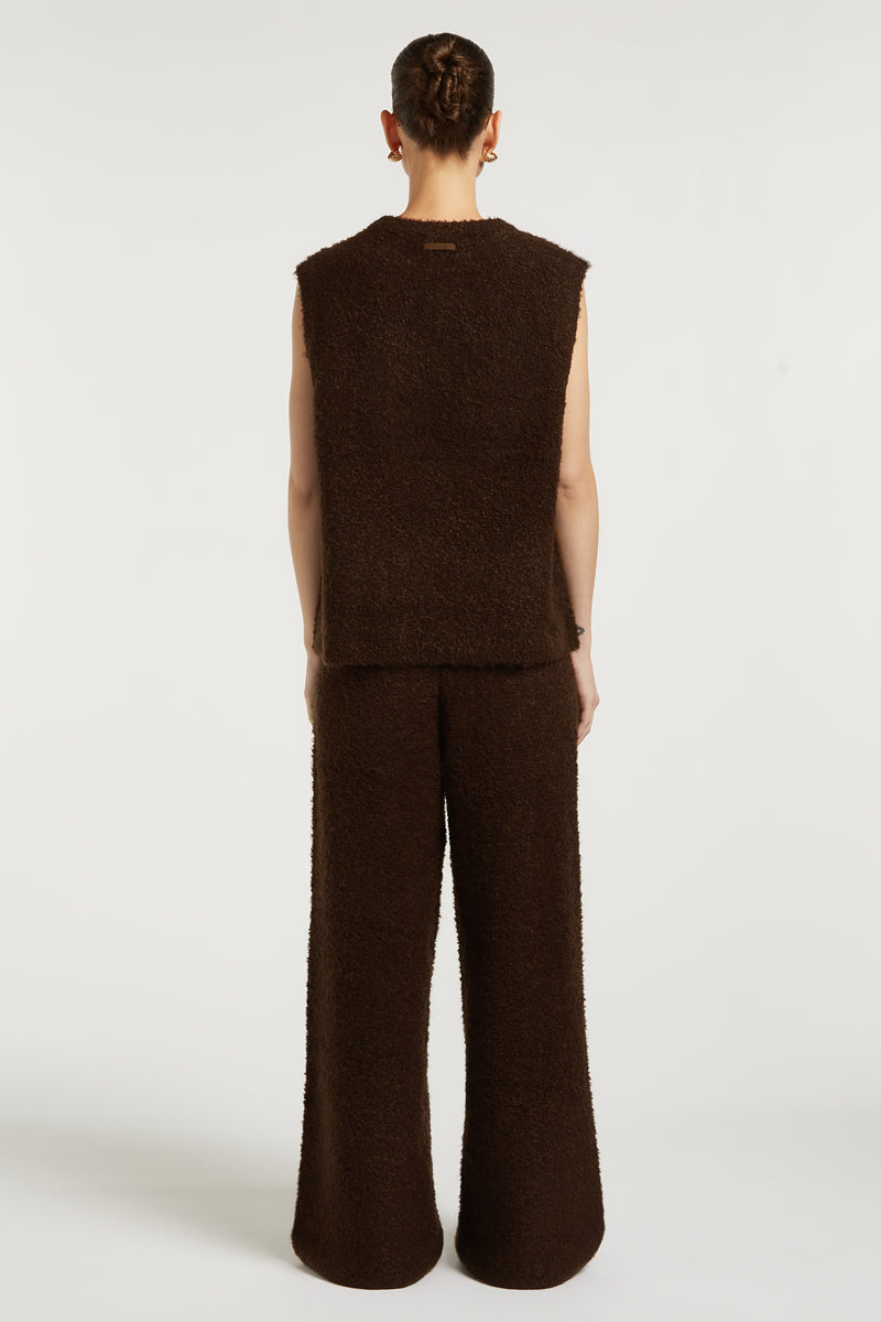 COCO Boucle Knit Vest Dark Chocolate