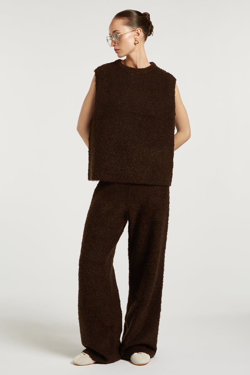 COCO Boucle Knit Vest Dark Chocolate