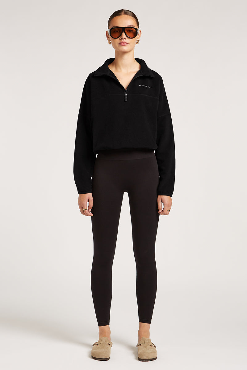 // model: Model is 5ft 11 and wears a size S