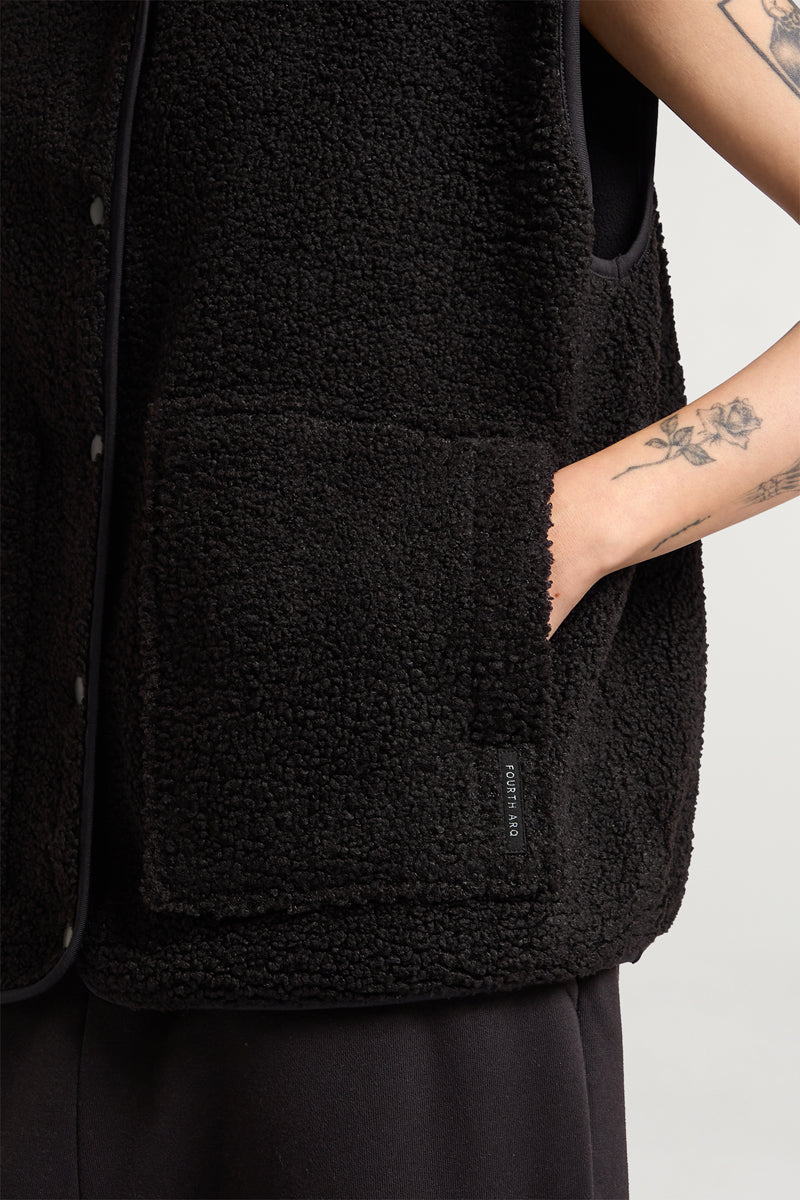 EMMY Borg Fleece Gilet Black