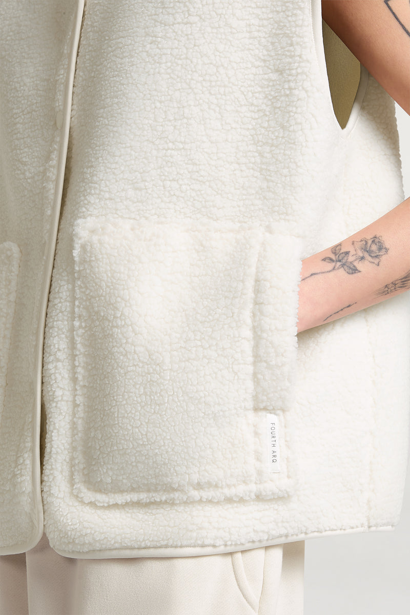 EMMY Borg Fleece Gilet Cream