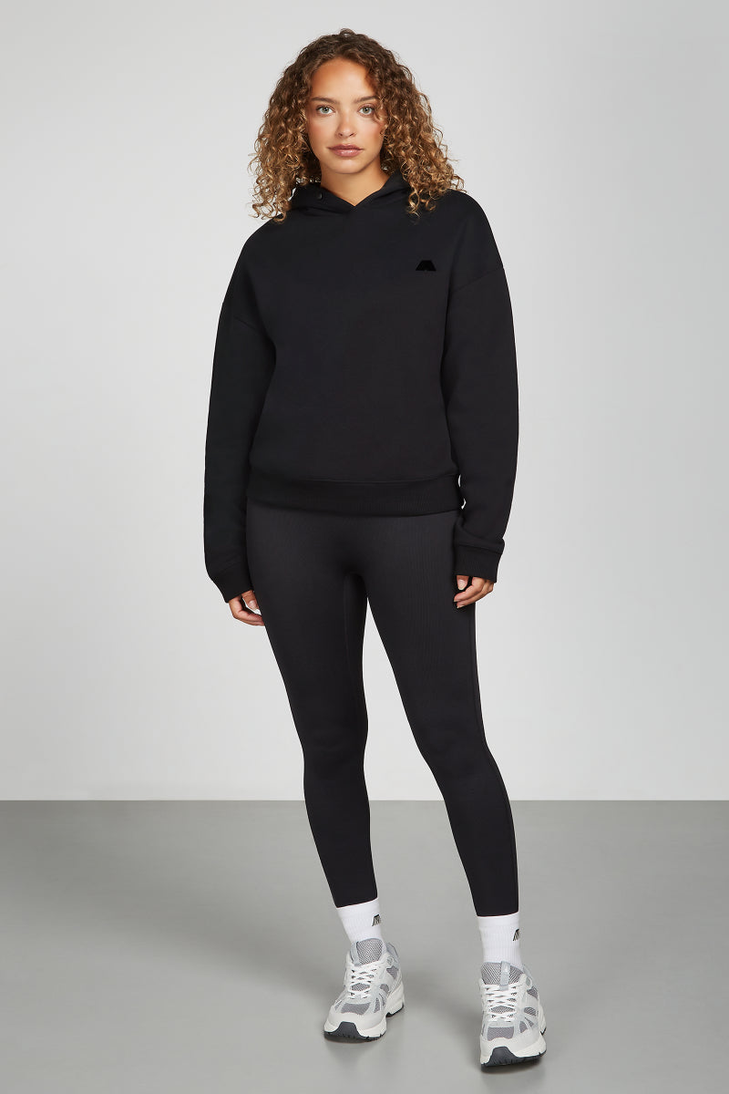 // model: Model is 5ft 7 and wears a size S