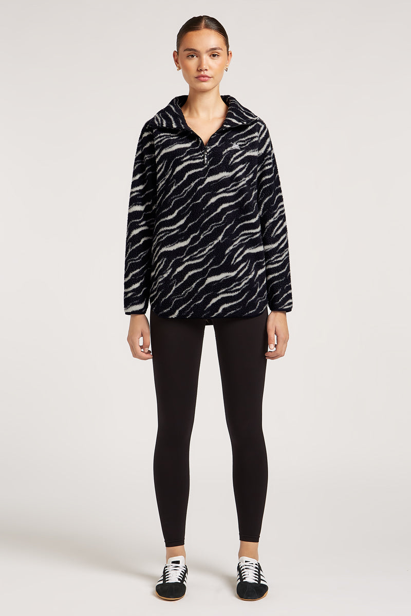 // model: Model is 5ft 11 and wears a size S