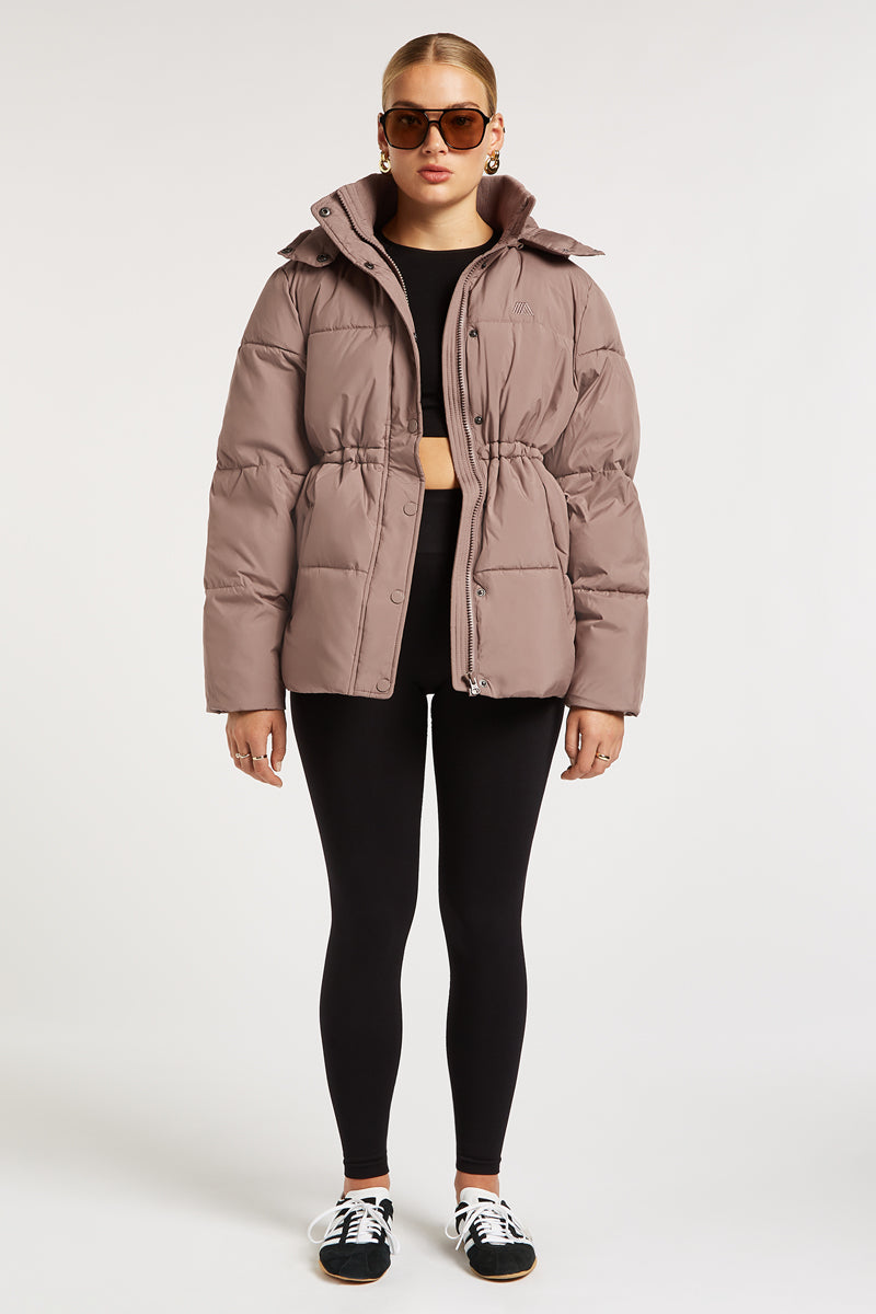 // model: Model is 5ft 8 and wears a size S