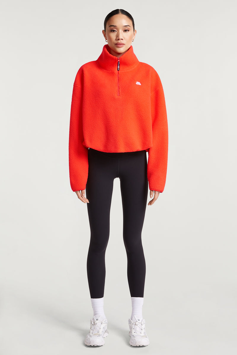 //model: Model is 5ft 8