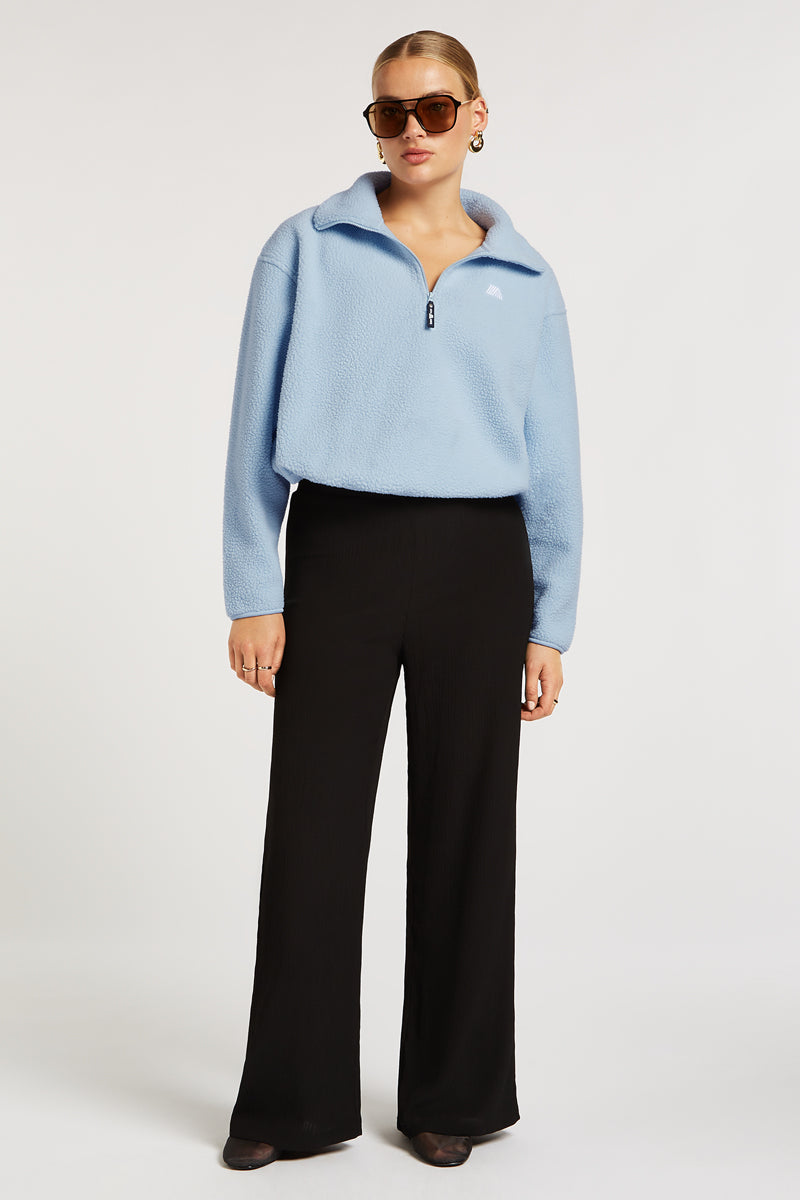 // model: Model is 5ft 8 and wears a size S